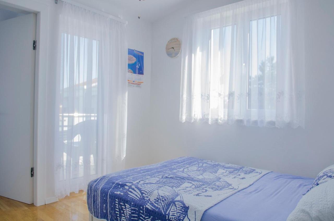 Villa Mmm Vantacici Εξωτερικό φωτογραφία